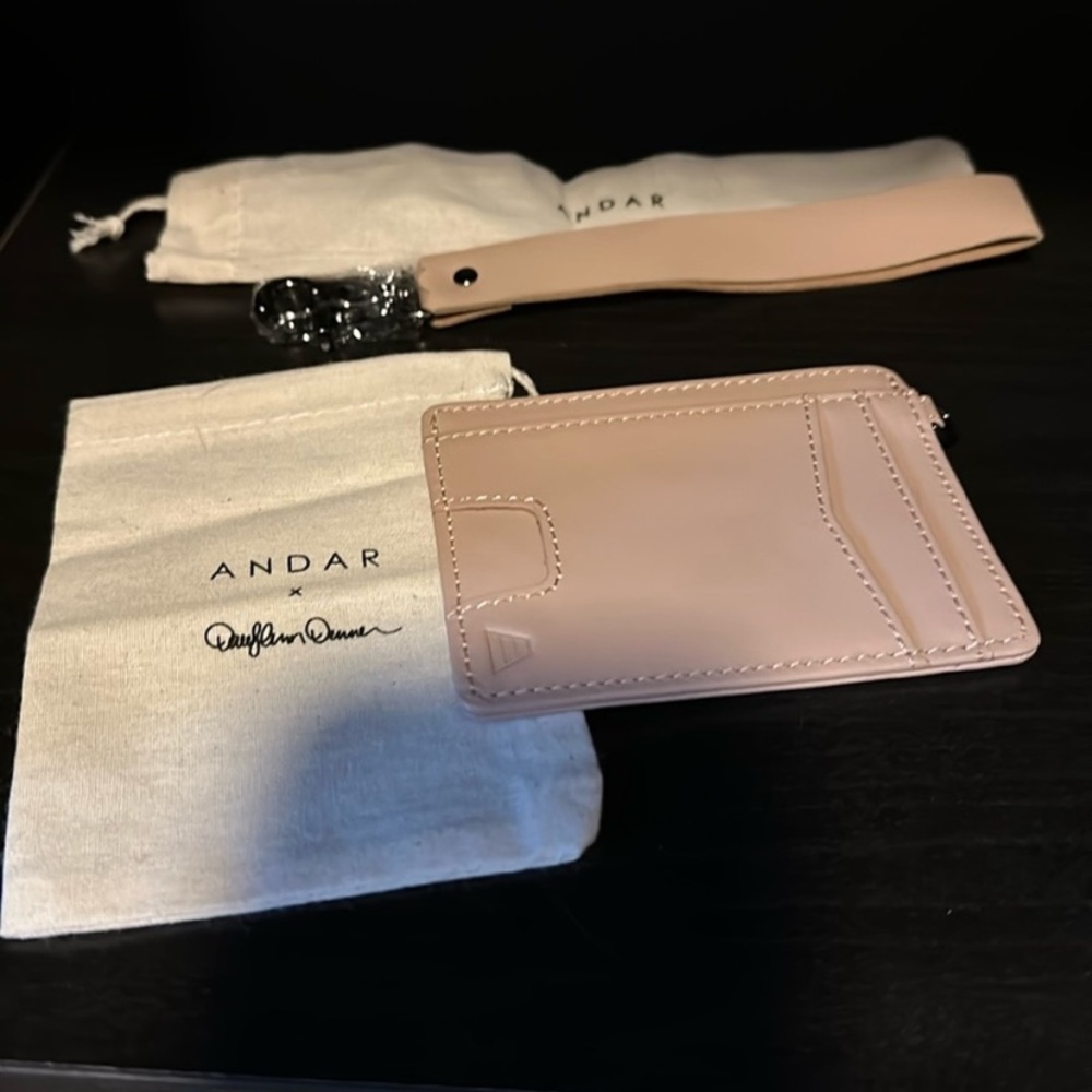 NEW! Andar Denner Wallet - Blush